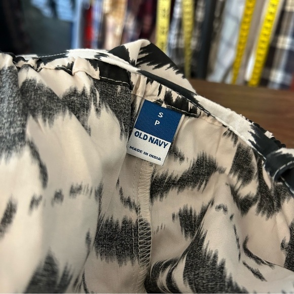 💕 NWT Old navy Black and White Maxi Dress S - Picture 6 of 14